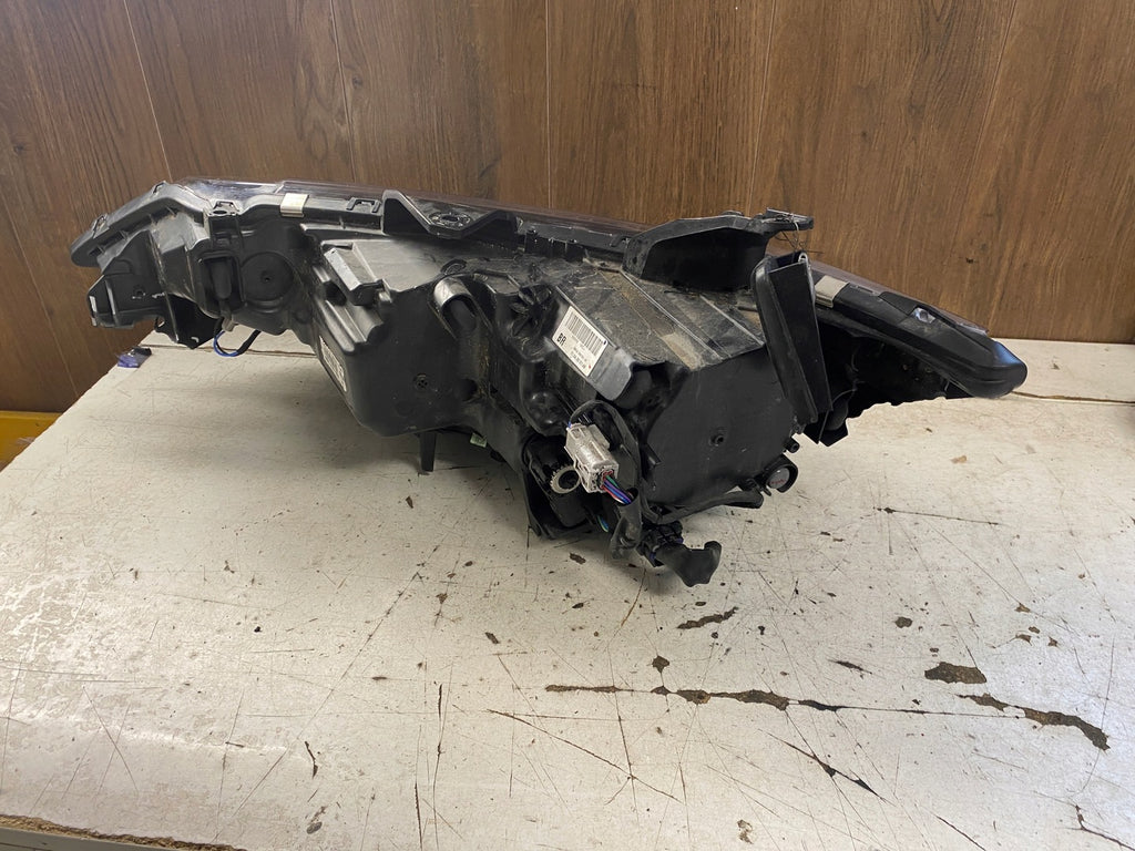 Frontscheinwerfer Mitsubishi Outlander III 8301D3-32 Full LED Rechts Headlight