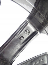 Load image into Gallery viewer, 1x Alufelge 17 Zoll 7.5" 5x112 47ET 1Q0601025B VW Rim Wheel FEL4375037088bu