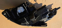 Laden Sie das Bild in den Galerie-Viewer, Frontscheinwerfer Opel Zafira C 39107635 Rechts Scheinwerfer Headlight SCH4180587809qx