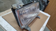 Load image into Gallery viewer, Frontscheinwerfer Audi 80 B2 004121717 Links Scheinwerfer Headlight SCH3499401096tz