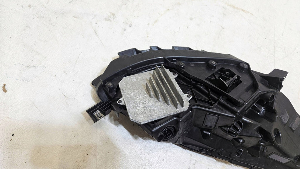 Frontscheinwerfer Tesla Model 3 1077375-00-C Links Scheinwerfer Headlight SCH1744262121tn