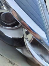 Laden Sie das Bild in den Galerie-Viewer, Frontscheinwerfer Toyota Yaris FPW1718 Rechts Scheinwerfer Headlight SCH8010717866jz