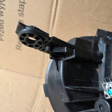 Laden Sie das Bild in den Galerie-Viewer, Frontscheinwerfer Toyota Proace City 9808589980 Xenon Links Headlight SCH6746921956nb
