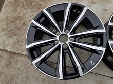 Laden Sie das Bild in den Galerie-Viewer, 1x Alufelge 18 Zoll 8.0&quot; 5x108 42ET Glanz Schwarz 32358646 Volvo S60 V60 V90