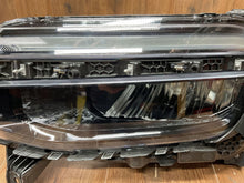 Laden Sie das Bild in den Galerie-Viewer, Frontscheinwerfer Jeep I 52218719 52218715 Ein Satz Scheinwerfer Headlight SCH6105671665jy
