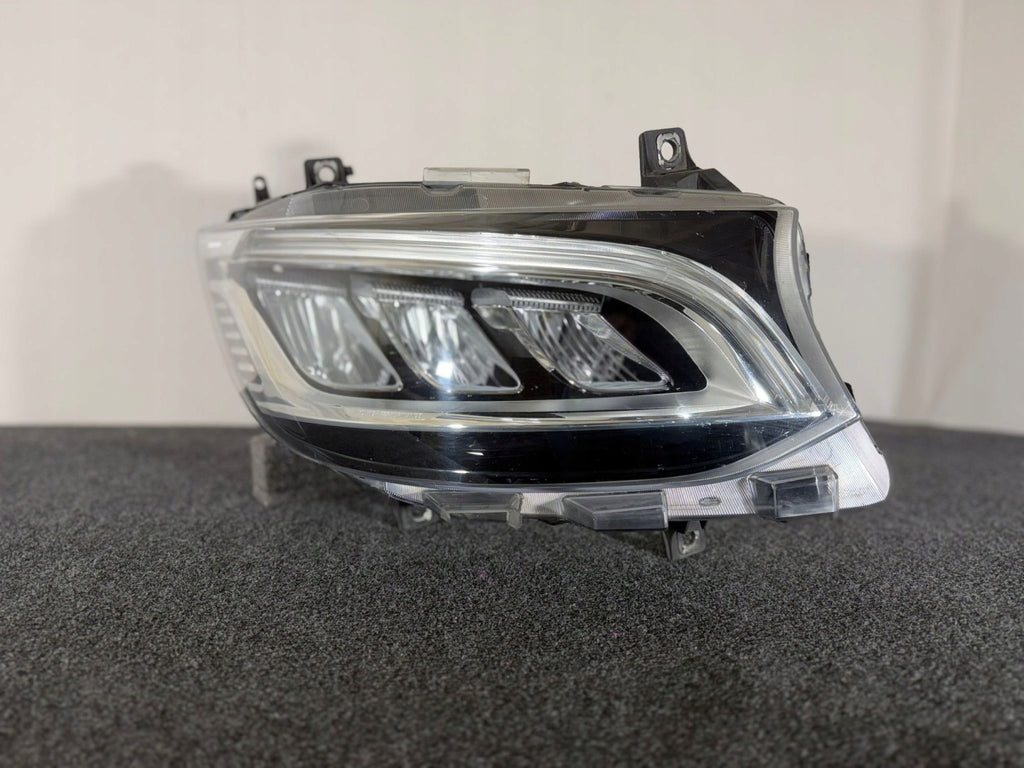Frontscheinwerfer Mercedes-Benz Sprinter A9109067200 LED Rechts Headlight SCH2578821353kr