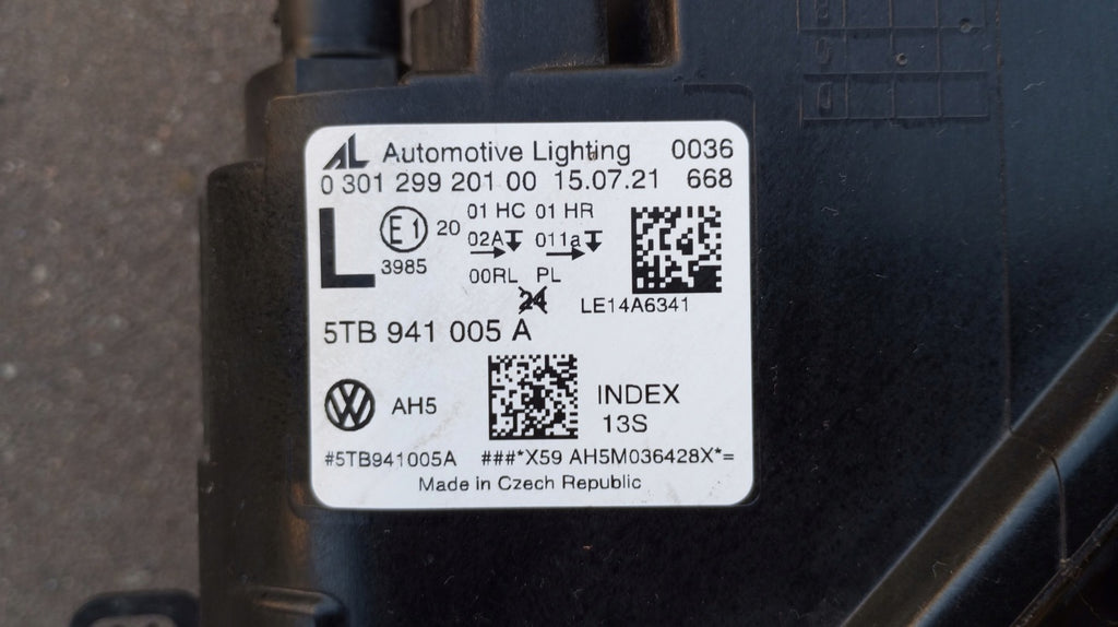 Frontscheinwerfer VW Touran 5TB941005A Links Scheinwerfer Headlight SCH1752422964pu