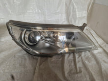 Laden Sie das Bild in den Galerie-Viewer, Frontscheinwerfer VW Tiguan 5N1941032T 5N1941032 1ZS009549-02 Xenon Rechts