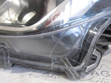 Laden Sie das Bild in den Galerie-Viewer, Frontscheinwerfer Toyota Corolla 8115002T3100 Links Scheinwerfer Headlight SCH4420912470sg