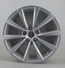 Laden Sie das Bild in den Galerie-Viewer, 4x Alufelge 18 Zoll 8.0" 5x112 30ET Glanz Silber 6867338 BMW 4 Rim Wheel FEL9433014355na