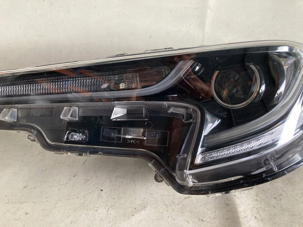 Frontscheinwerfer Toyota Corolla 81150-02S70 LED Links Scheinwerfer Headlight SCH9019478221xn