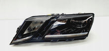Laden Sie das Bild in den Galerie-Viewer, Frontscheinwerfer Skoda Octavia III 5E1941015D Full LED Rechts oder Links SCH8019807667dq