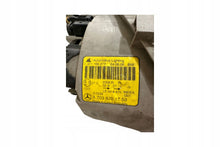 Laden Sie das Bild in den Galerie-Viewer, Frontscheinwerfer Mercedes-Benz W203 A2038201759 Links Scheinwerfer Headlight SCH2793216390zh