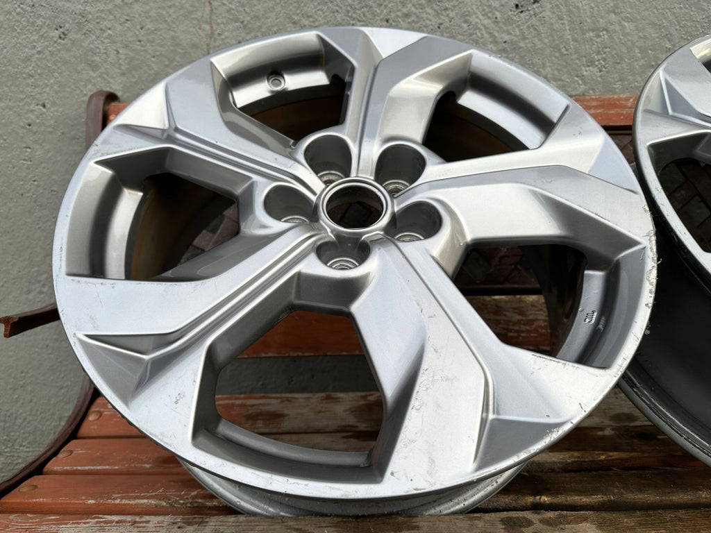 1x Alufelge 18 Zoll 7.0" 5x114.3 45ET Glanz Silber 9965777080 Mazda Mx-30 FEL7717671698sl