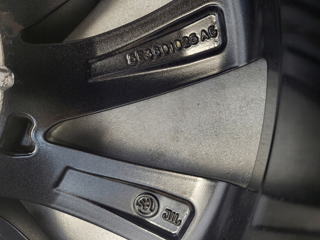 1x Alufelge 18 Zoll 7.5" 5x112 48ET 5E3601025H 5E3601025AG Mg Octavia 5e3 Iv FEL8475923665uj