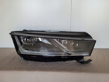 Load image into Gallery viewer, Frontscheinwerfer Skoda Octavia IV 5E4941016B Rechts Scheinwerfer Headlight SCH8761192592dh