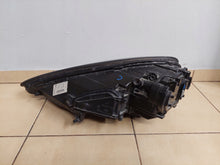 Load image into Gallery viewer, Frontscheinwerfer Porsche Panamera 97063107005 1ZT009639-42 Xenon Rechts SCH3889471066tk