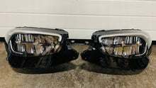 Load image into Gallery viewer, Frontscheinwerfer Mercedes-Benz W213 A2139069809 LED Rechts Headlight