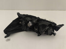 Laden Sie das Bild in den Galerie-Viewer, Frontscheinwerfer Toyota Hilux VIII 99226-81017 81110-0K792 LED Rechts Headlight SCH5945050349fu