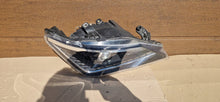 Laden Sie das Bild in den Galerie-Viewer, Frontscheinwerfer Seat Ibiza IV 6J1941756 Rechts Scheinwerfer Headlight SCH5859418028oj
