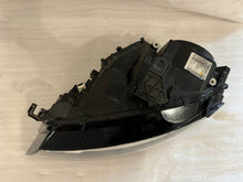 Laden Sie das Bild in den Galerie-Viewer, Frontscheinwerfer Audi A4 B8 8K0941029C Xenon Links Scheinwerfer Headlight