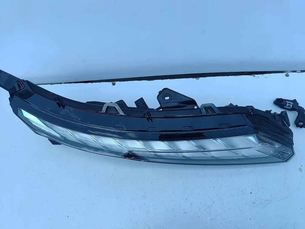 Frontscheinwerfer Mitsubishi Eclipse Cross EDM922-06010 LED Rechts Headlight