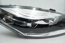 Laden Sie das Bild in den Galerie-Viewer, Frontscheinwerfer Renault Megane III 260100923R 0301288202 Rechts Headlight SCH9454684470mb