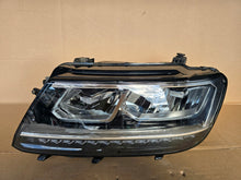 Laden Sie das Bild in den Galerie-Viewer, Frontscheinwerfer VW Tiguan 5NB941035E Links Scheinwerfer Headlight