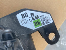 Load image into Gallery viewer, Frontscheinwerfer Toyota Yaris LED Rechts Scheinwerfer Headlight