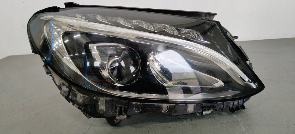 Frontscheinwerfer Mercedes-Benz W205 A2059062604 LED Rechts Headlight SCH8277091713kr