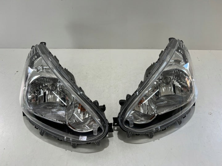 Frontscheinwerfer Mitsubishi Space Star 666778876 Ein Satz Headlight SCH9535774070ul