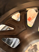 Load image into Gallery viewer, 1x Alufelge 18 Zoll 7.5&quot; 5x114.3 50ET 52910-CM300- Hyundai Rim Wheel