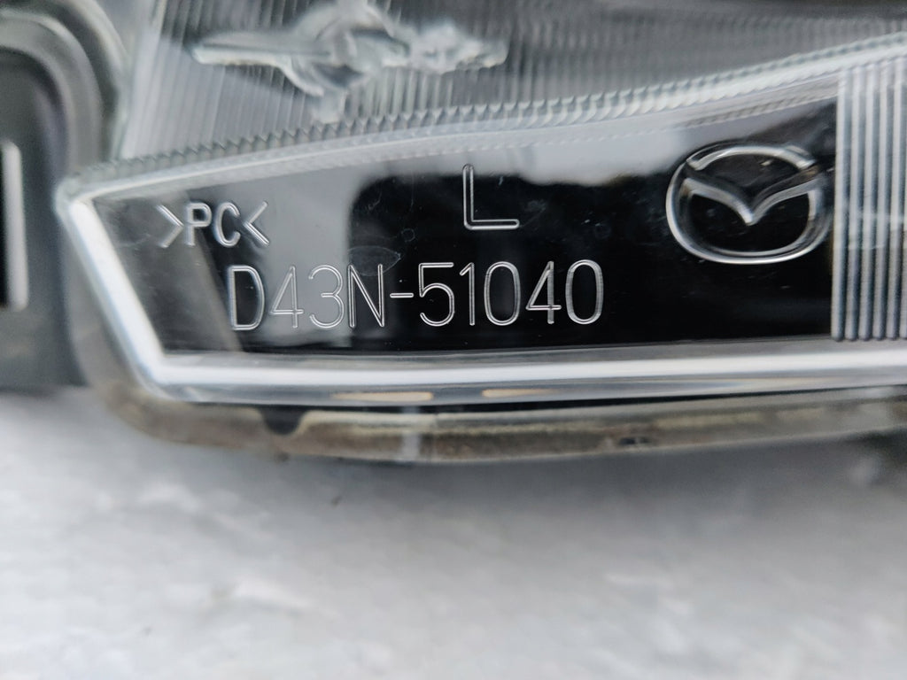 Frontscheinwerfer Mazda 2 D43N-51040 LED Links Scheinwerfer