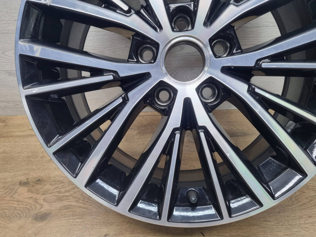 1x Alufelge 17 Zoll 6.5" 5x112 52ET 5TA601025 VW Touran Rim Wheel FEL7508593075zc