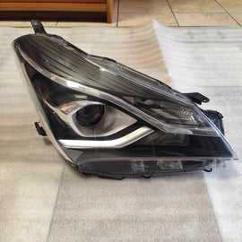 Frontscheinwerfer Toyota Yaris Rechts Scheinwerfer Headlight SCH2264002061tw