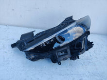 Laden Sie das Bild in den Galerie-Viewer, Frontscheinwerfer Mazda 3 Bp BCJH-51040 LED Links Scheinwerfer Headlight SCH6950354394tw