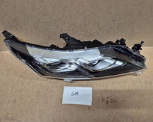 Laden Sie das Bild in den Galerie-Viewer, Frontscheinwerfer Mitsubishi Eclipse Cross I LED Rechts Scheinwerfer Headlight SCH5684942489ht