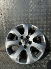 Laden Sie das Bild in den Galerie-Viewer, 1x Alufelge 17 Zoll 7.0&quot; 5x120 41ET Glanz Silber 13351762 Opel Rim Wheel