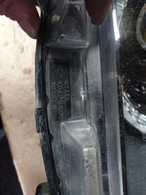 Laden Sie das Bild in den Galerie-Viewer, Frontscheinwerfer Mazda Cx5 KD31-5130 Rechts Scheinwerfer Headlight