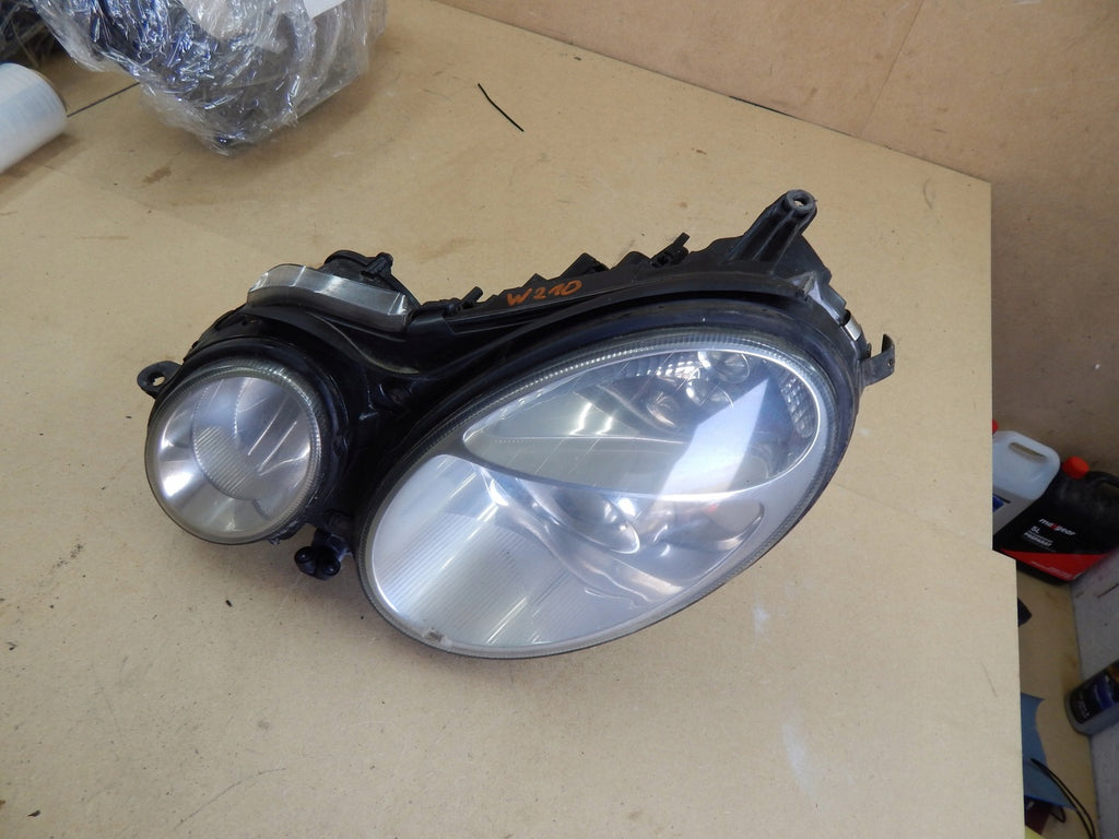 Frontscheinwerfer Mercedes-Benz W211 Xenon Links Scheinwerfer Headlight SCH2761315253oo