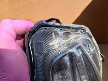 Laden Sie das Bild in den Galerie-Viewer, Frontscheinwerfer Honda Civic X I 100-18659 Full LED Links Headlight SCH6222778991bw