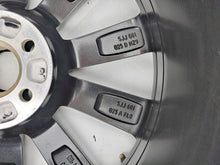 Laden Sie das Bild in den Galerie-Viewer, 1x Alufelge 17 Zoll 7.0&quot; 5x100 46ET Glanz Graphit 5JJ601025A Skoda Fabia Iii