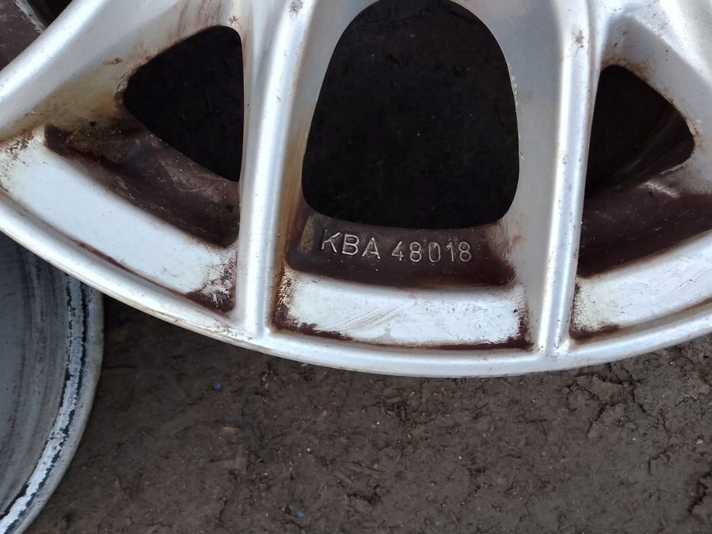 4x Alufelge 15 Zoll 6.5" 5x114.3 45ET KBA48018 Suzuki Swift I Rim Wheel FEL8146555178jr