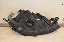 Laden Sie das Bild in den Galerie-Viewer, Frontscheinwerfer VW T-Cross 2GM941035B Full LED Links Scheinwerfer Headlight