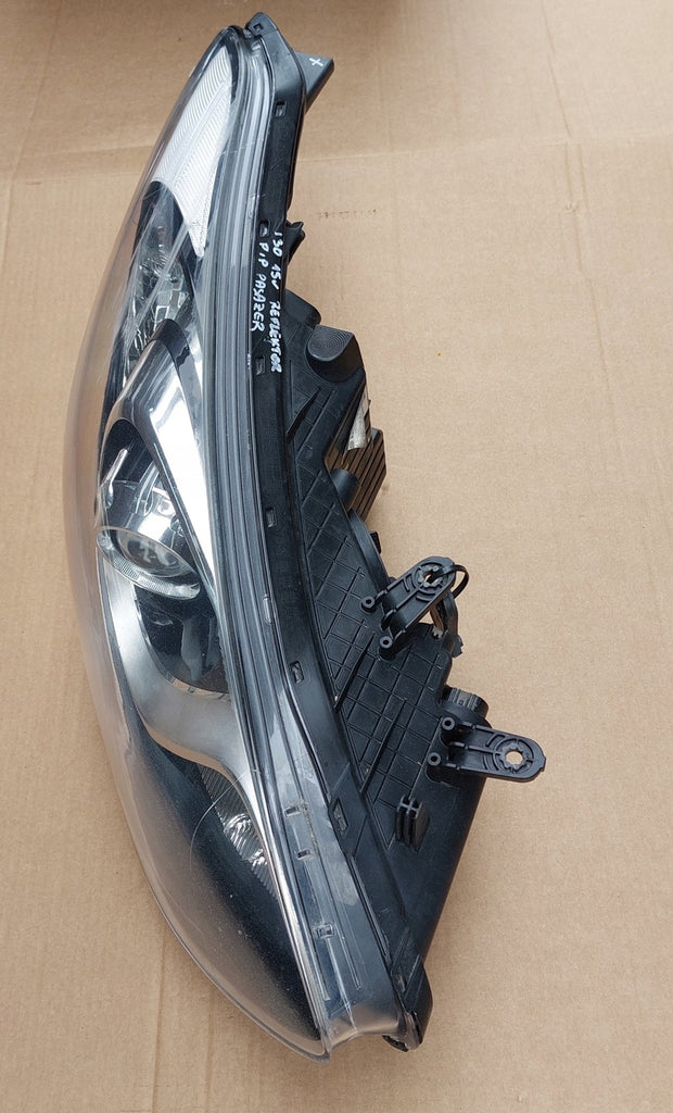Frontscheinwerfer Hyundai I30 Kombi I 92102-A6020 Rechts Scheinwerfer Headlight SCH8601155721ac