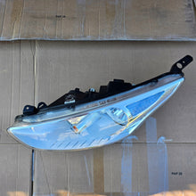 Laden Sie das Bild in den Galerie-Viewer, Frontscheinwerfer Ford B-Max AV1113W030AE Links Scheinwerfer Headlight SCH9418253924fd