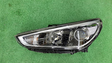 Load image into Gallery viewer, Frontscheinwerfer Hyundai I30 III 92101G4020 LED Links Scheinwerfer Headlight