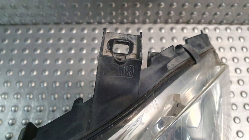 Frontscheinwerfer Mercedes-Benz W169 S26380576 0301197211 Links Headlight SCH4397210583ms