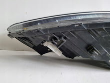 Laden Sie das Bild in den Galerie-Viewer, Frontscheinwerfer Hyundai Tucson 92101-D7000 Links Scheinwerfer Headlight