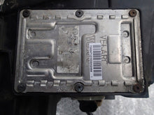 Laden Sie das Bild in den Galerie-Viewer, Frontscheinwerfer Chrysler 300c Xenon Rechts Scheinwerfer Headlight SCH8132926111bc